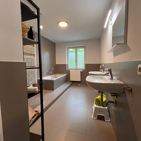 Cardia Homes Ferienwohnung Erfurt-Hopfenberg - Terrasse - Wlan - Vollausstattung Exterior photo
