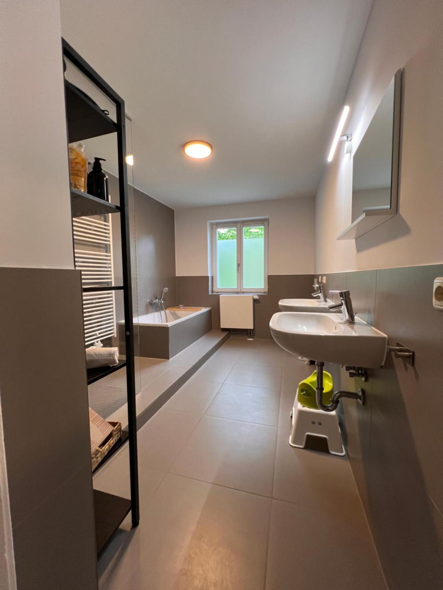 Cardia Homes Erfurt-hopfenberg - Terrasse - Wlan - Vollausstattung * Erfurt