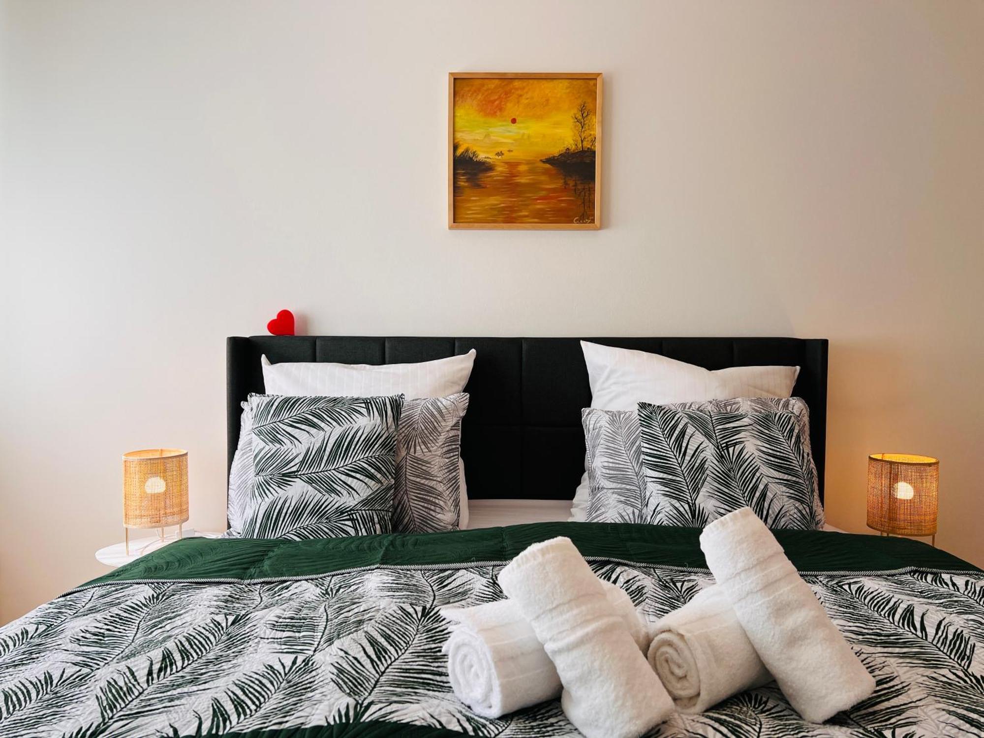 Cardia Homes Erfurt-hopfenberg - Terrasse - Wlan - Vollausstattung * Erfurt